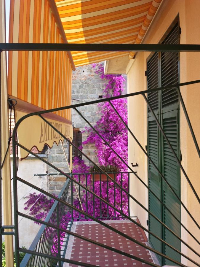 Hotel Triestina นอลี ภายนอก รูปภาพ