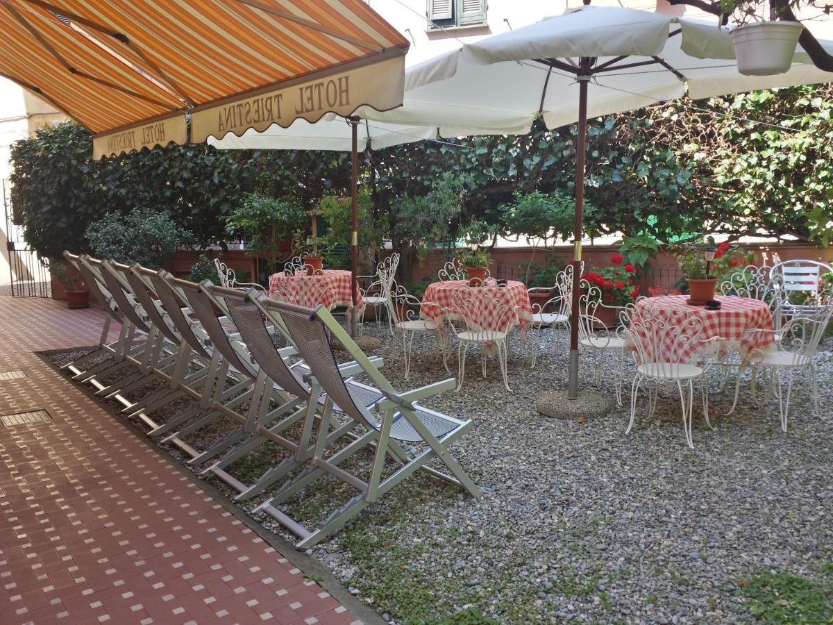 Hotel Triestina นอลี ภายนอก รูปภาพ