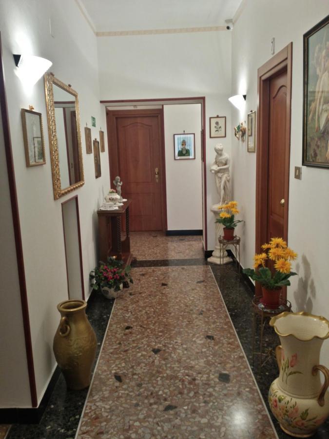 Hotel Triestina นอลี ภายนอก รูปภาพ